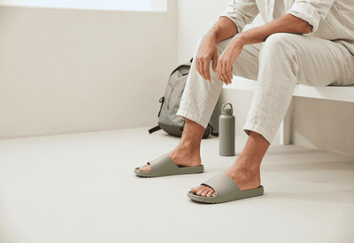 How to Select Comfortable Cushioned Slides for Long Wear