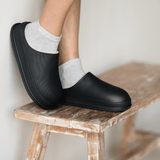 Cloud Slides - Cozy Fur Black