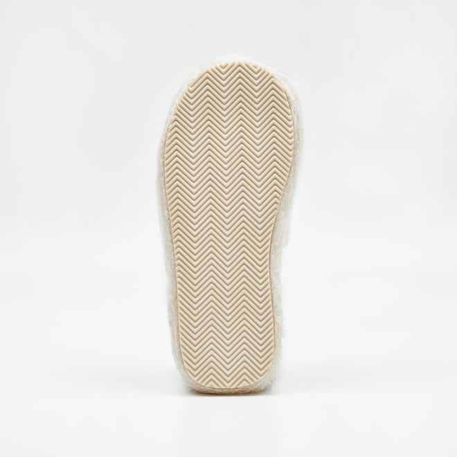 Cloud Slides - Huggy